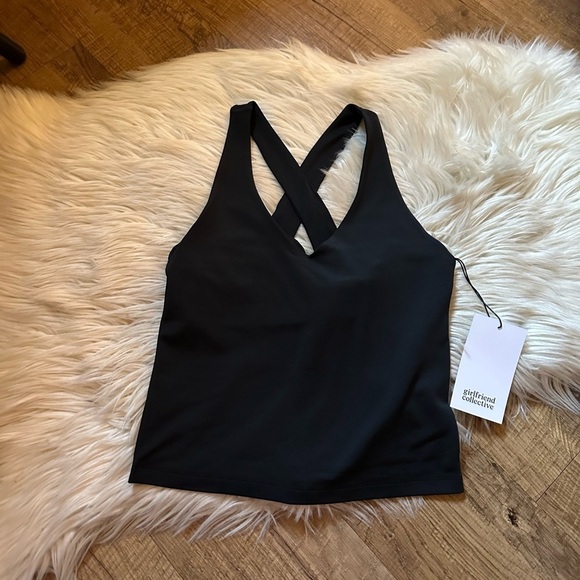 GIRLFRIEND COLLECTIVE Float Ultralight Zoe Cross Back Tank Top In Black - Picture 2 of 8